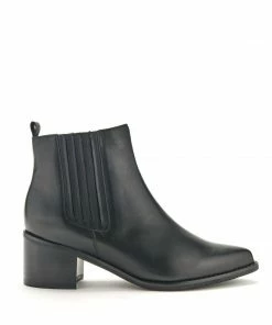 Blondo Elvina Waterproof Leather Block Heel Chelsea Boot SHOES